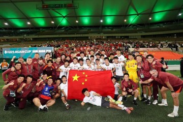 明升体育官方入口-今晚11点决战亚洲之巅！U23男足亚洲杯决赛中国队将迎战日本队